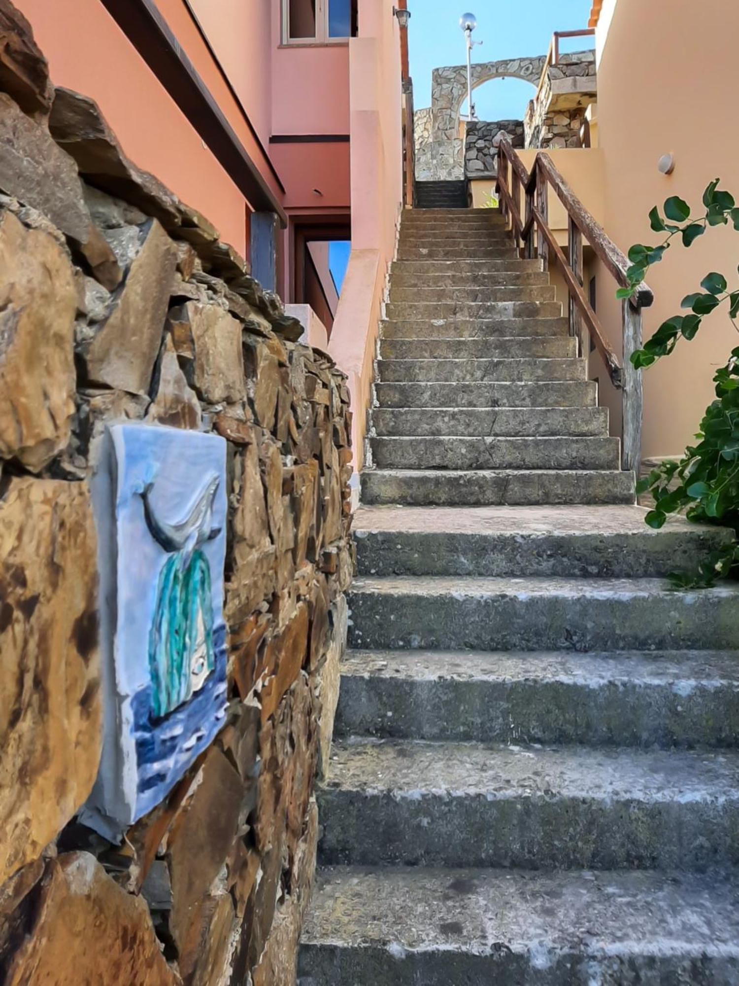 Domo Allegru Torre dei Corsari Bagian luar foto
